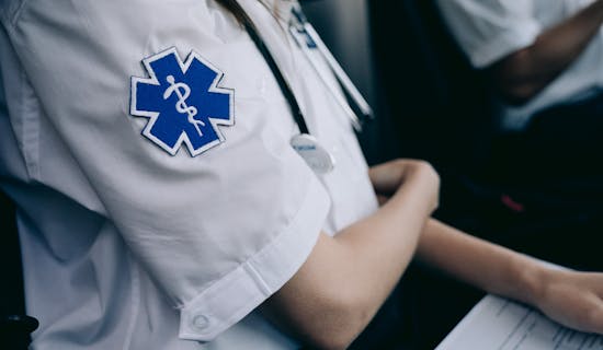 郑州救护车长途转运到广州医院多小费用